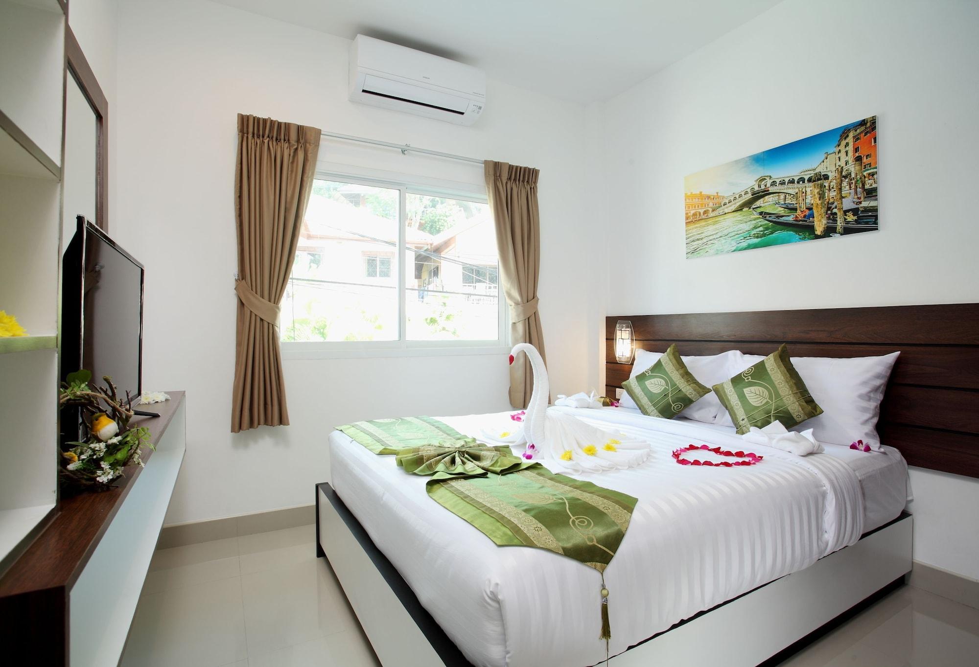 Kata Hill View Villas By Kata Sea View Villas Екстериор снимка