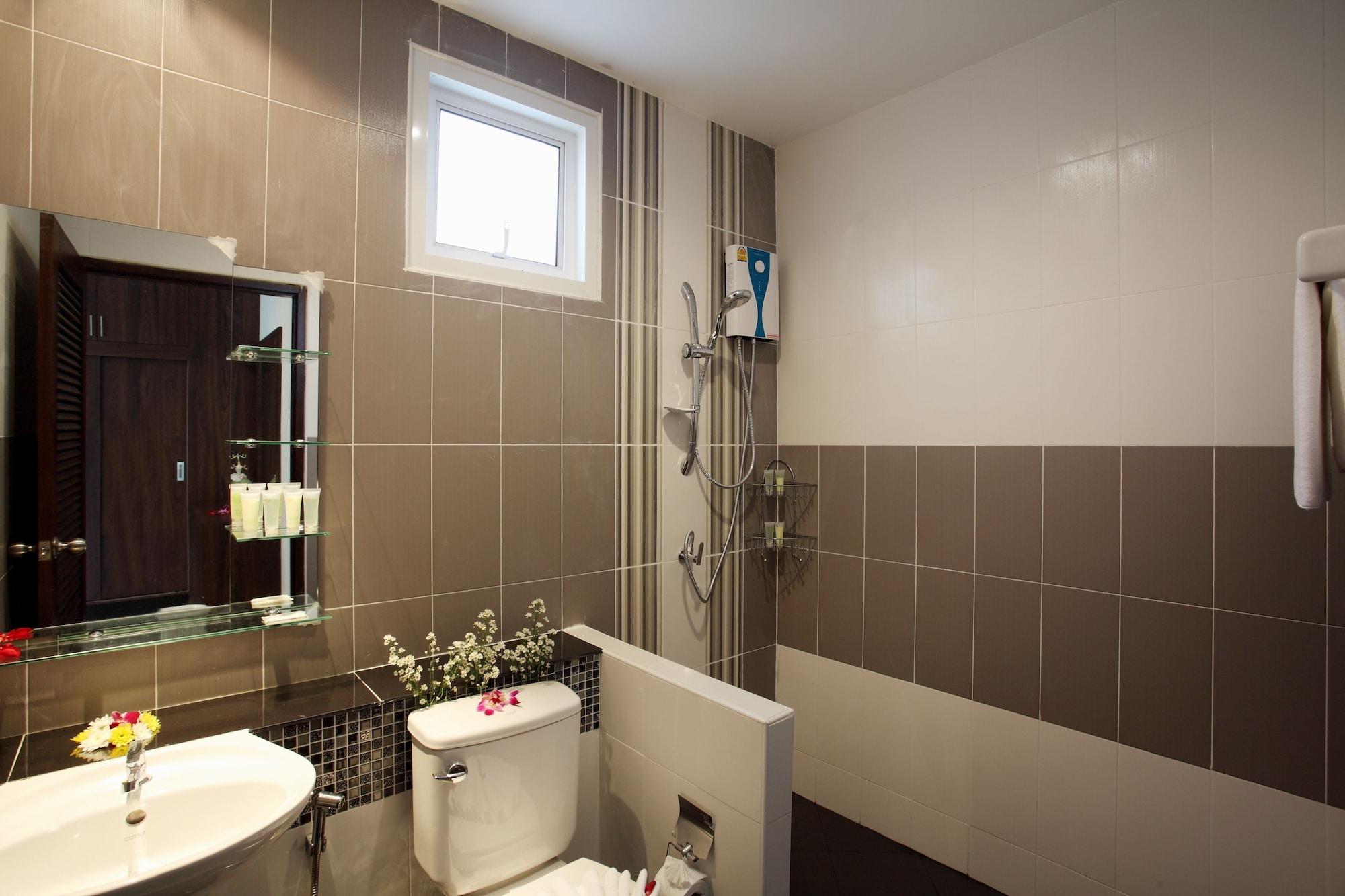 Kata Hill View Villas By Kata Sea View Villas Екстериор снимка