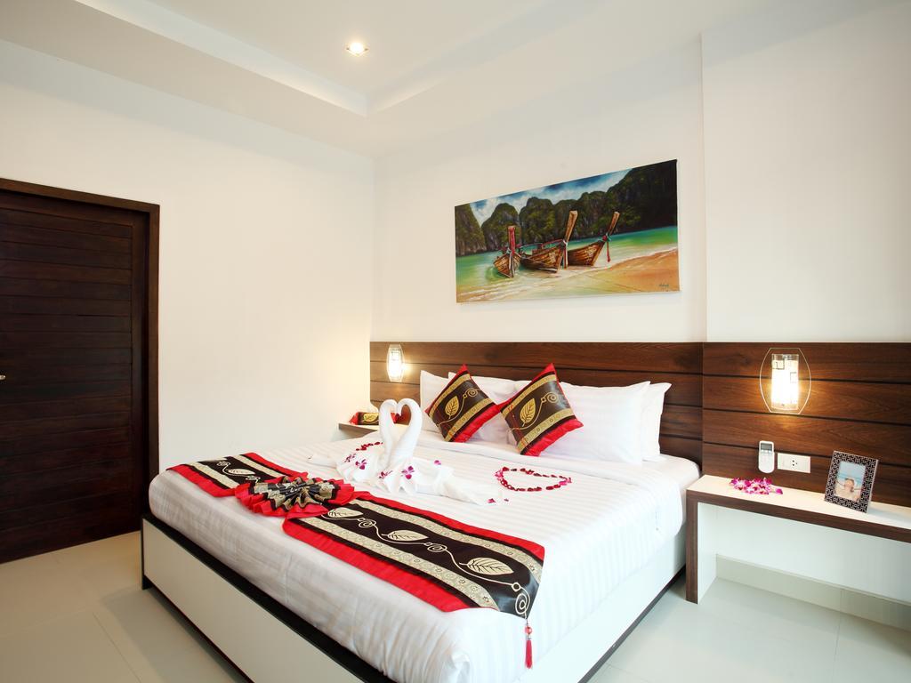 Kata Hill View Villas By Kata Sea View Villas Стая снимка