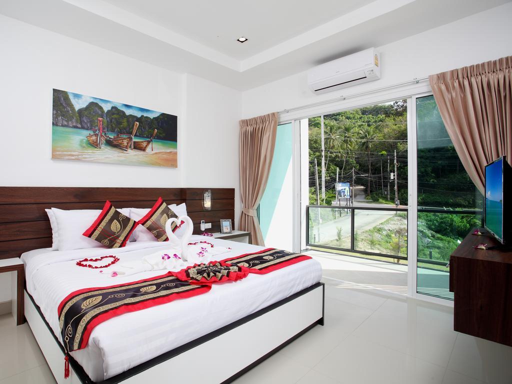 Kata Hill View Villas By Kata Sea View Villas Стая снимка