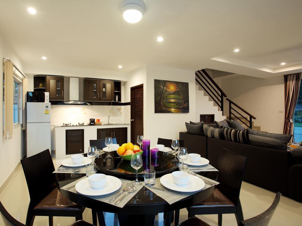 Kata Hill View Villas By Kata Sea View Villas Стая снимка