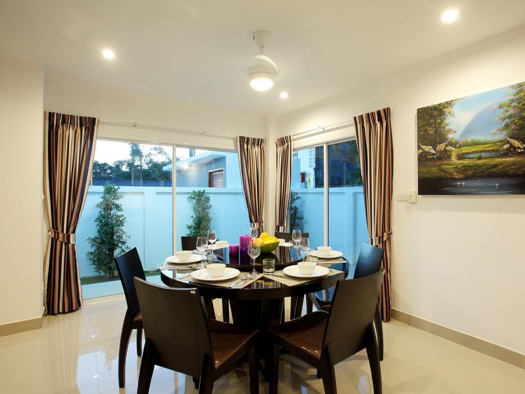 Kata Hill View Villas By Kata Sea View Villas Стая снимка